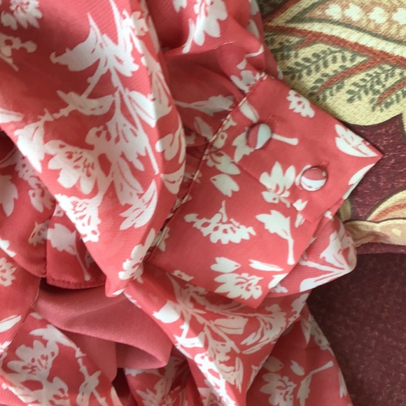 shoedazzle New Ladies Faded Rose floral long sleeve wrap Maxi Dress Barbie core - Picture 16 of 16